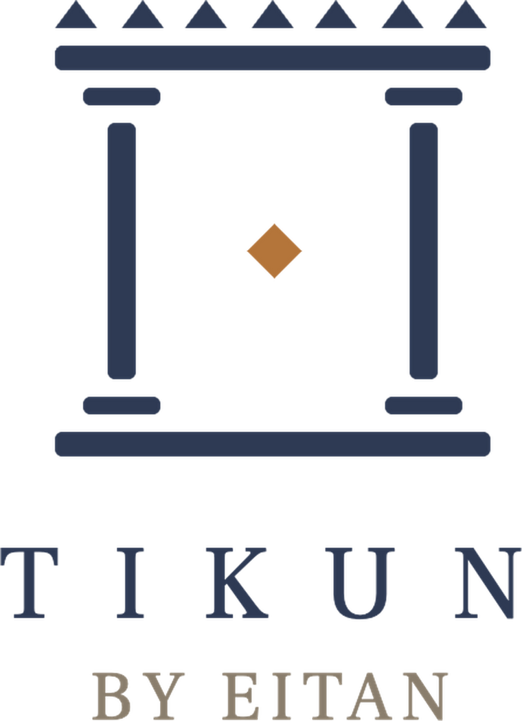 TIKUN by Eitan — לוגו אנכי